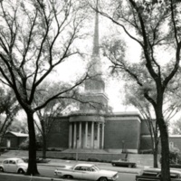 Historical photograph of the main entrance of the Fourth Church of Christ, Scientist.